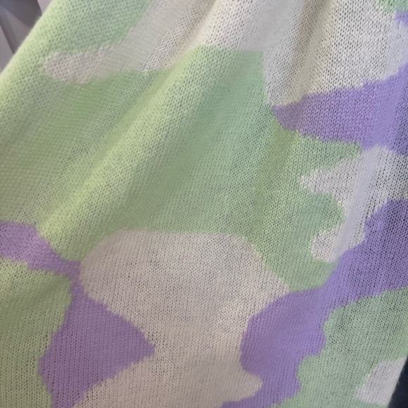 Brodie Cashmere - Camo Scarf in soft lilac/lime camo NWT - Picture 2 of 2